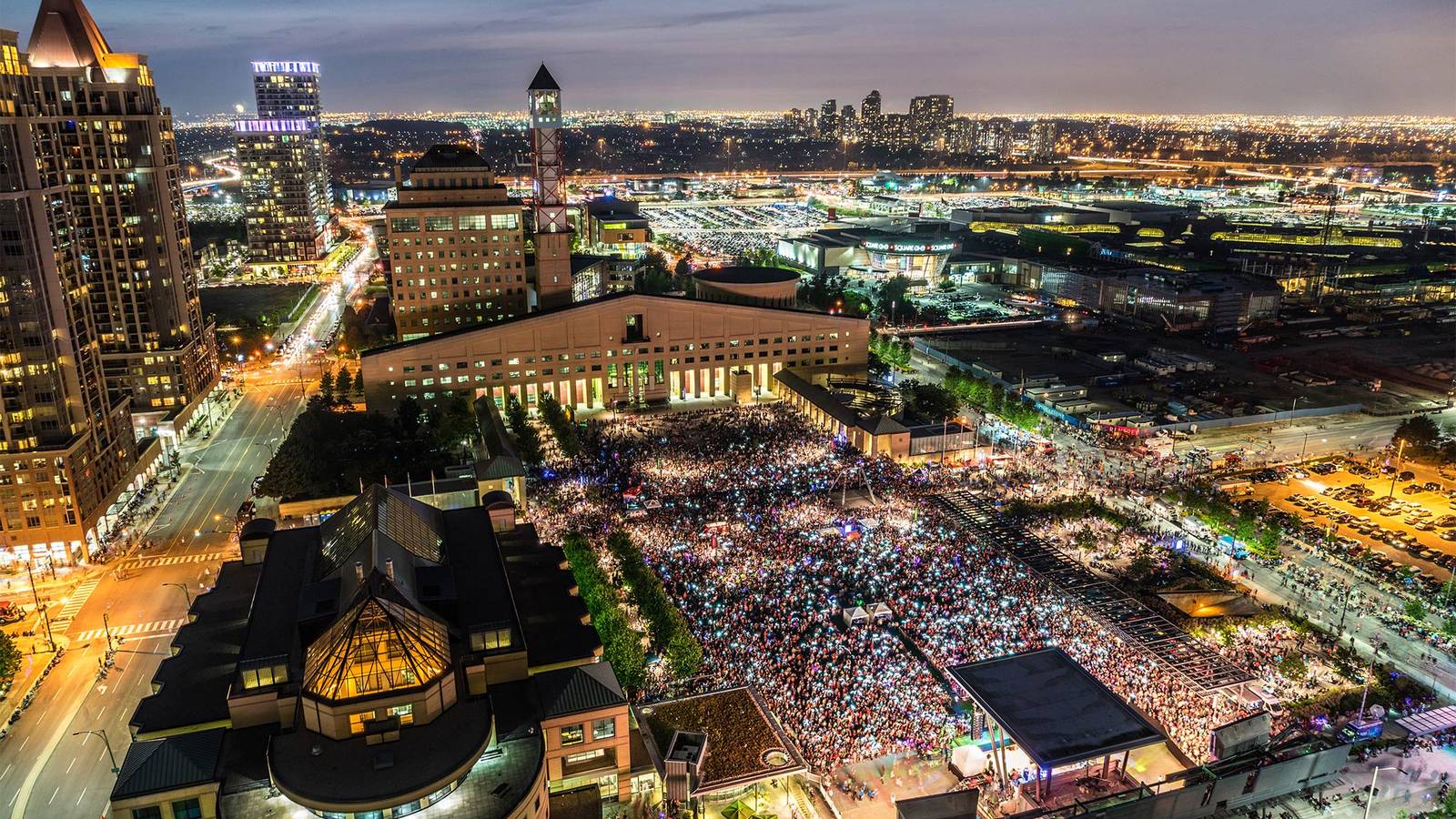 Celebration Square in Mississauga at night